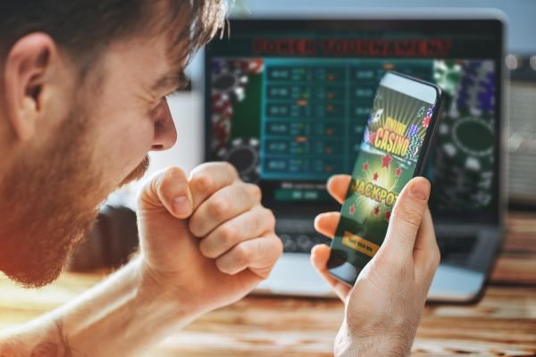89ph sports betting interface showing live basketball odds on a mobile phone